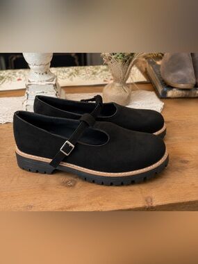 Black Mary Jane Platform Flats
